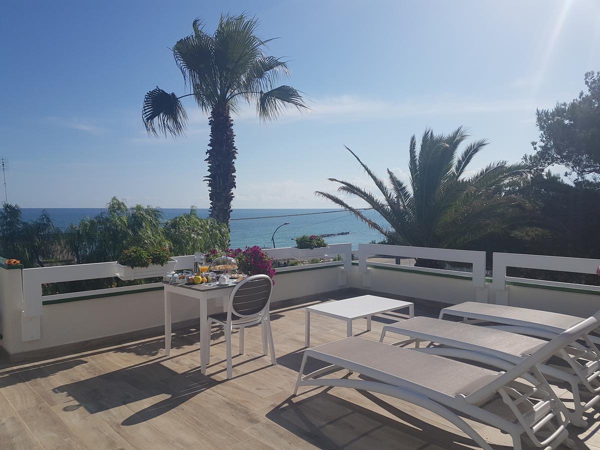 B&B Torre Azul Bisceglie Exterior foto